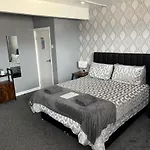 The Lenbrook