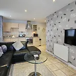 Pearl Suite
