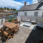 Pearl Cottage With Parking Pass - Grade II Listed