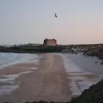 350M To Fistral Beach With Free Parking