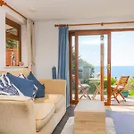 Castle View Apartment