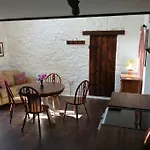 Converted Rural Stone Cottage, Swansea