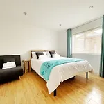 White Eden - Explore Cornwall From A Comfy Central Appartment