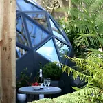 Romance - Stargazing - Hot Tub & Sauna!