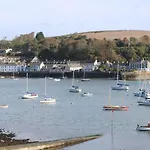 Seagulls Retreat