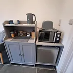 The Den - A Modern, Quirky, Self Contained Unit
