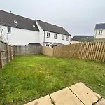 Spacious 5-Bedroom Nr Swanpool Beach - Falmouth