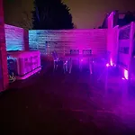 Family Modern 3 Bed Hot Tub House In Blackpool
