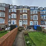 Sea View Penthouse Flat 6 With Fast Wifi And Free Parking