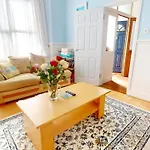 Woolacombe Hibiscus 2 Bedrooms