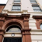Host Apartments - Beautiful Converted Warehouse In Central Liverpool