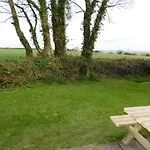 Primrose Cottage, Spacious 4 Bed House Near Newquay