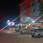 Kuber'S Residency