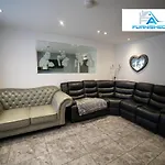 Furnished Accommodation Liverpool - Family Home - Free Parking