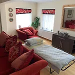Stunning 2-Bed En Suite Cottage Rye East Sussex