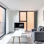 Excellent City Centre Apartment By Bold Apartments