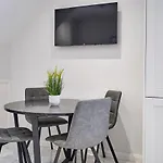 Belfast Luxury Lets - Windsor Townhouse