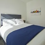 Host & Stay - Number Ten At Carlill