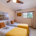 Lotan Desert Travel Hotel