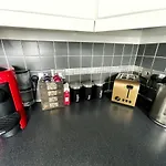 White Eden - Explore Cornwall From A Comfy Central Appartment