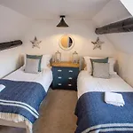Whitby Boutique - Mast Cottage