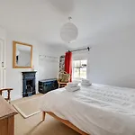 Apple Cottage