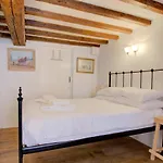 Smugglers Cottage