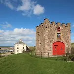 Nisbet'S Tower