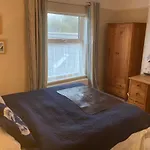 Cayton House B&B