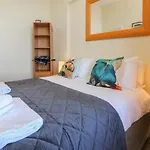 Val'S Seaview