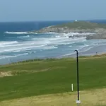 Fistral Retreat