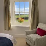 Lower Trewern Farm- Ensuite Bedroom