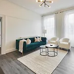 Host & Stay - Scoresby Place