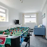 15 Clifton Park