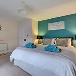 Cross Farm Cottage