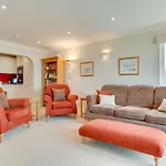 Flat 20 Clifton Court