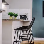 Host & Stay - Duke Street Abode