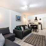 Host & Stay - Duke Street Townhouse Apartments