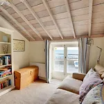 5 Seaview