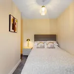 It'S Broadway Baby! Great House Close To City Centre