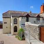 Torleven House