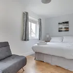 Kingfishers Rest