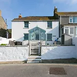 Samphire Cottage