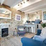 Hebe Cottage