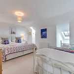 Moo House