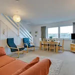 24 St Nicholas Court