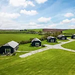 Puffin Lodge