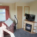 6 Berth Heated On The Chase