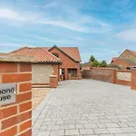 Host & Stay - Crimond House