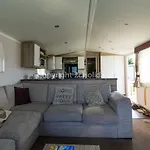 Superb 8 Berth Dog Friendly Caravan At Haven Caister In Norfolk Ref 30009D